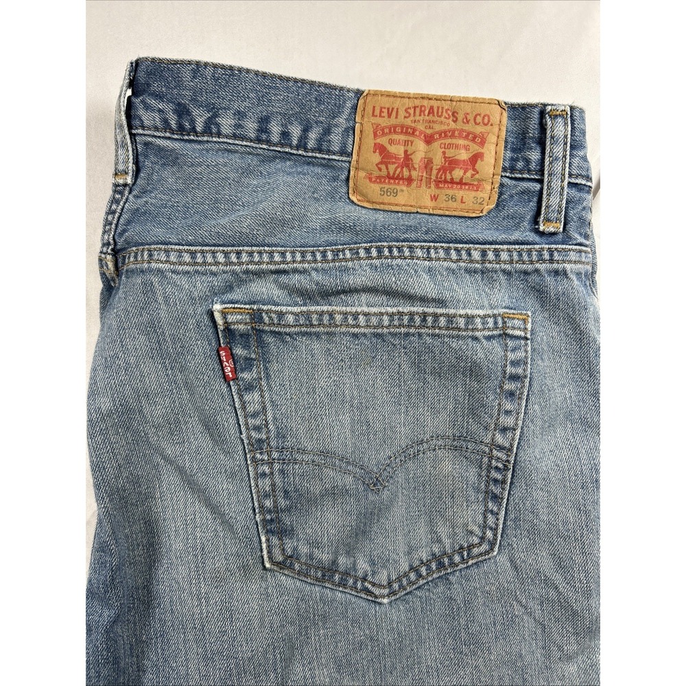 Vintage Levis 569 Jeans Mens 36x32 Blue Medium Wash Loose Straight Fit Denim